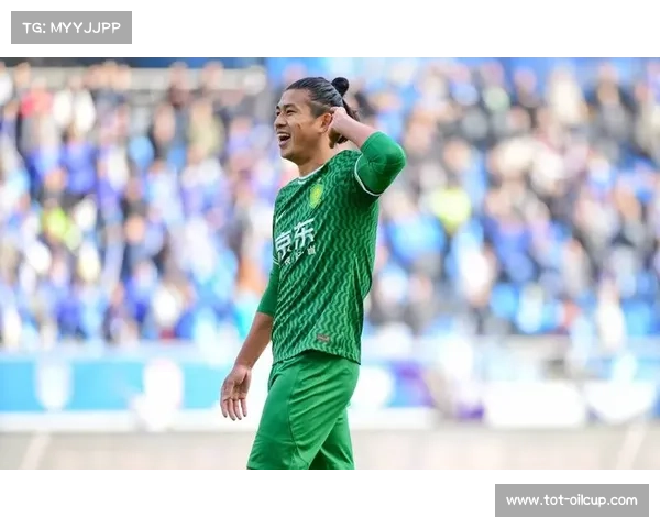 国安张玉宁破门,与法比奥默契配合摧毁防线